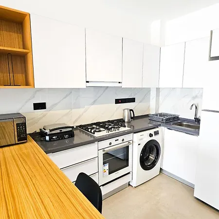 Apartment Azure Seaview In Priscilla, Caesar Blue Resort, Gym *