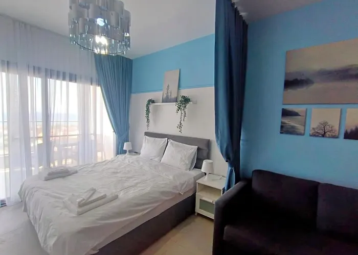 Azure Seaview In Priscilla, Caesar Blue Resort, Gym Apartmán Gastria