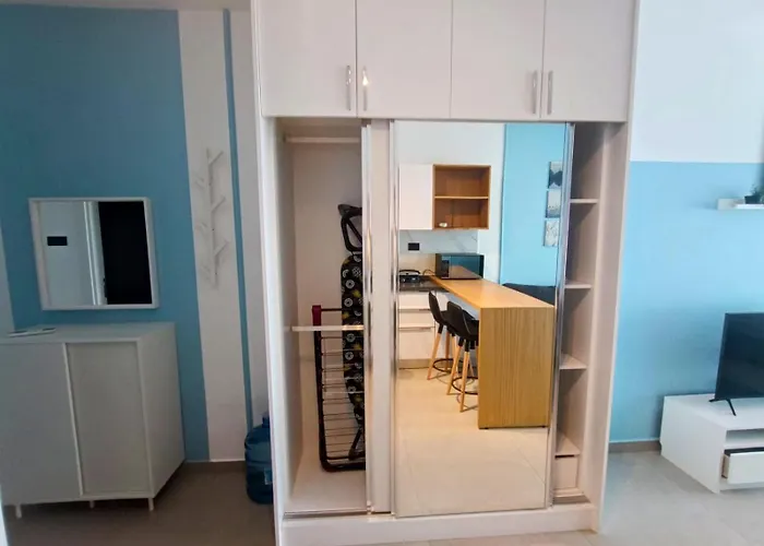 Διαμέρισμα Azure Seaview In Priscilla, Caesar Blue Resort, Gym Gastria