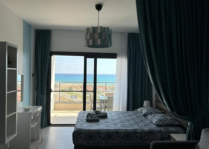 Azure Seaview In Priscilla, Caesar Blue Resort, Gym Διαμέρισμα Gastria